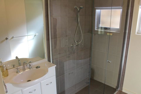 Villa 2 Bay Of Fires - Accommodation BNB 17