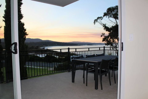 Villa 2 Bay Of Fires - Accommodation BNB 14