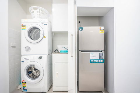 Poplar Apartments - Accommodation BNB 17