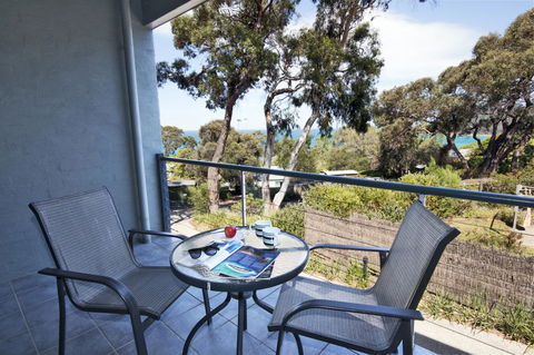 Lorne Surf Apartments - Accommodation BNB 2