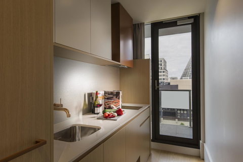 Brady Hotels Central Melbourne - Accommodation BNB 8