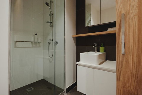 Mono Apartments On La Trobe Street - Accommodation BNB 4