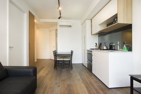 Mono Apartments On La Trobe Street - Accommodation BNB 7