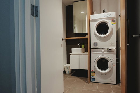 Mono Apartments On La Trobe Street - Accommodation BNB 5