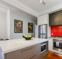 Boutique Stays Sandyside- Sandringham Villa Units - Accommodation BNB