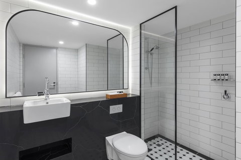 The Savoy Hotel On Little Collins Melbourne - Accommodation BNB 17