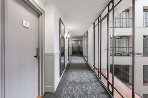 The Savoy Hotel On Little Collins Melbourne - Accommodation BNB 21