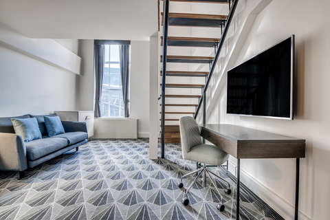 The Savoy Hotel On Little Collins Melbourne - Accommodation BNB 9