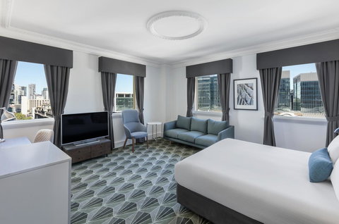 The Savoy Hotel On Little Collins Melbourne - Accommodation BNB 0
