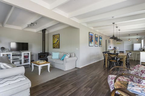 Blairgowrie Bella - Light Filled Home With Great Deck - Accommodation BNB 2