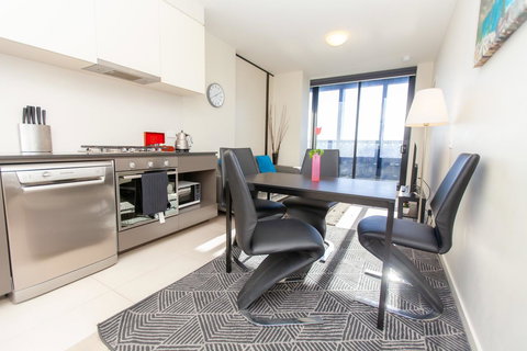 Melbourne SkyHigh Apartments - Accommodation BNB 8