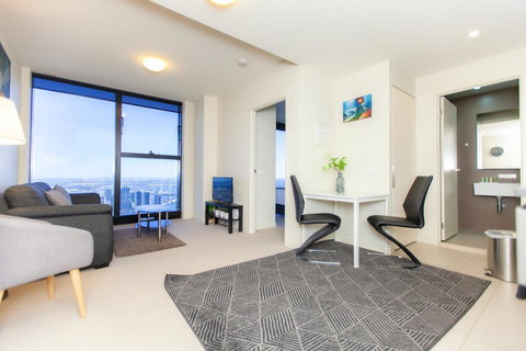 Melbourne SkyHigh Apartments - Accommodation BNB 5