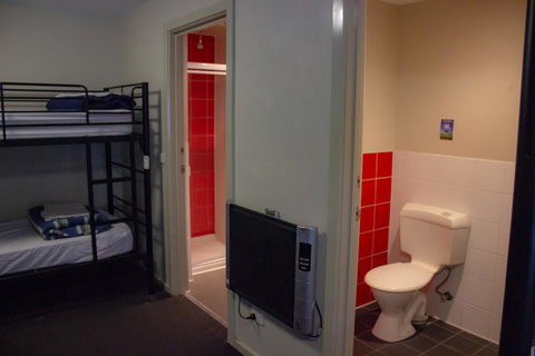 Nomads Melbourne Backpackers - Accommodation BNB 42