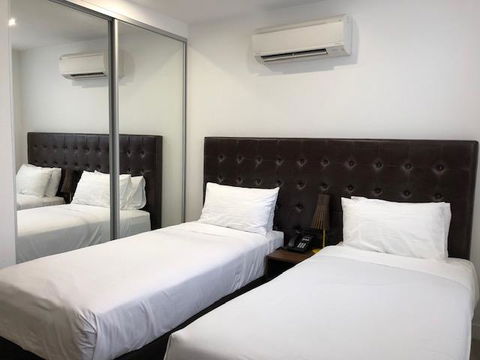 Whitehorse Apartments Hotel - Accommodation BNB 4