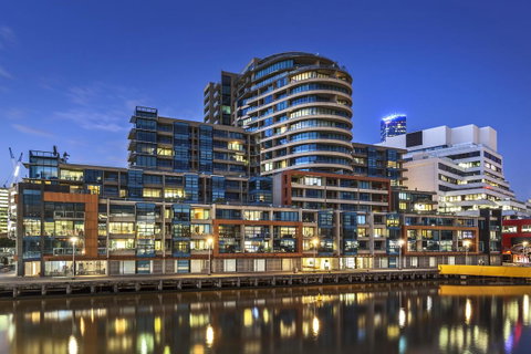 Waterfront Melbourne Apartments - Accommodation BNB 0