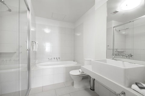 Waterfront Melbourne Apartments - Accommodation BNB 5