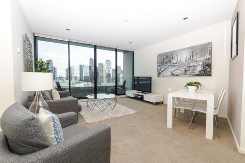 Waterfront Melbourne Apartments - Accommodation BNB 14