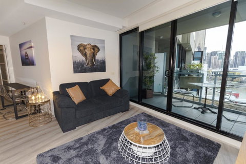 Waterfront Melbourne Apartments - Accommodation BNB 42
