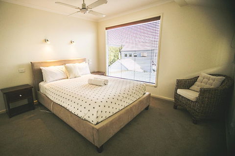 Rayville Boat Houses - Accommodation BNB 10