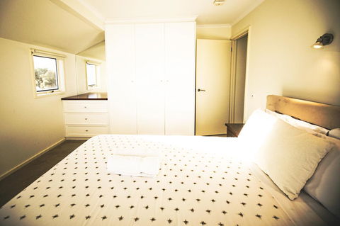 Rayville Boat Houses - Accommodation BNB 14