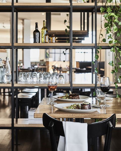 Plough Hotel - Accommodation BNB 14