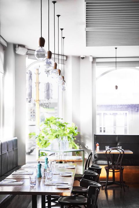 Plough Hotel - Accommodation BNB 18