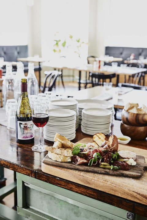 Plough Hotel - Accommodation BNB 23