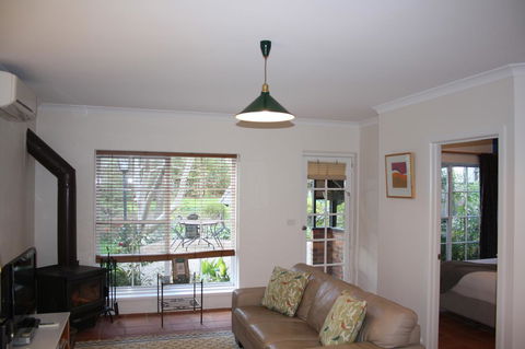 Merrimeet Cottages - Accommodation BNB 40