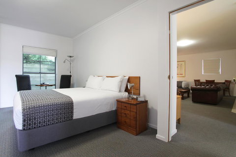 Quality Inn & Suites The Menzies - Accommodation BNB 12