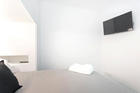 Modern Apartment In The Heart Of St Kilda - Accommodation BNB 13