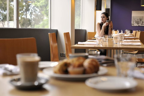 Mercure North Melbourne - Accommodation BNB 11