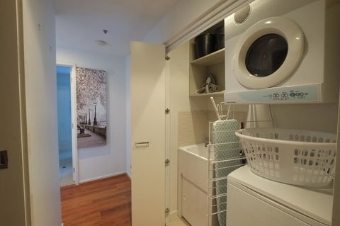 ACD Apartments - Accommodation BNB 5