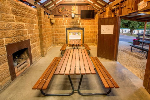 BIG4 Castlemaine Gardens - Accommodation BNB 27