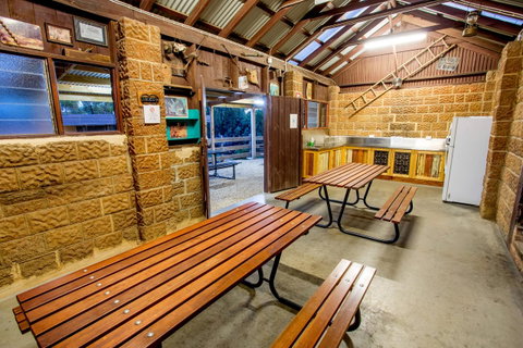 BIG4 Castlemaine Gardens - Accommodation BNB 26