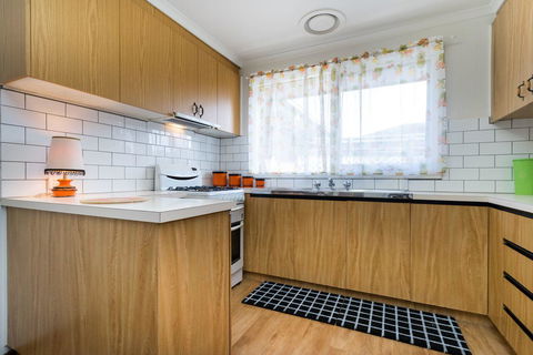 Uptown Frankston - Accommodation BNB 10