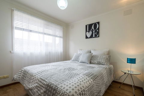 Uptown Frankston - Accommodation BNB 6