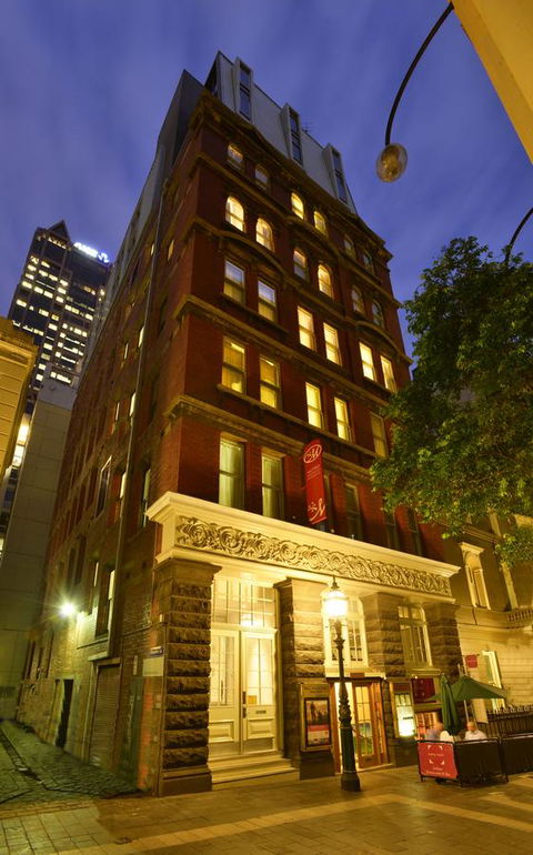 Metro Apartments On Bank Place - Accommodation BNB 0