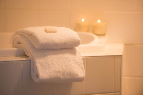 Athelstane House - Accommodation BNB 18