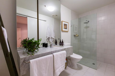 Auguste, Melbourne CBD Private Accommodation With Parking - Accommodation BNB 11