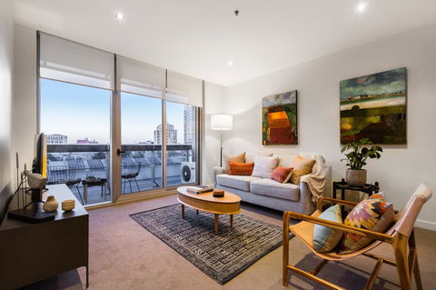 Auguste, Melbourne CBD Private Accommodation With Parking - Accommodation BNB 2
