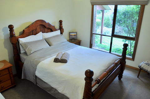 Crimea Retreat - Accommodation BNB 8