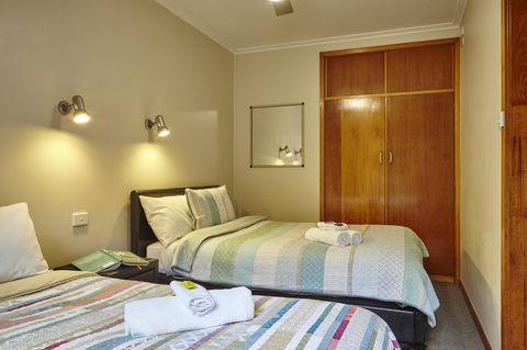 Goldfield Holiday Units - Accommodation BNB 3