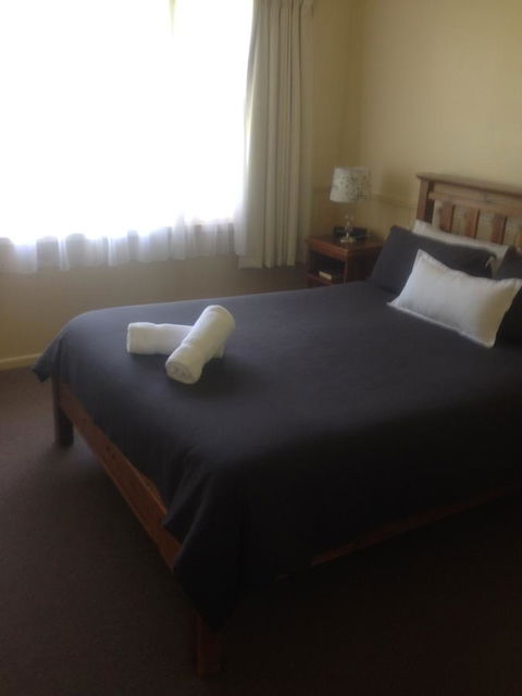Viewhill Holiday Units - Accommodation BNB 9