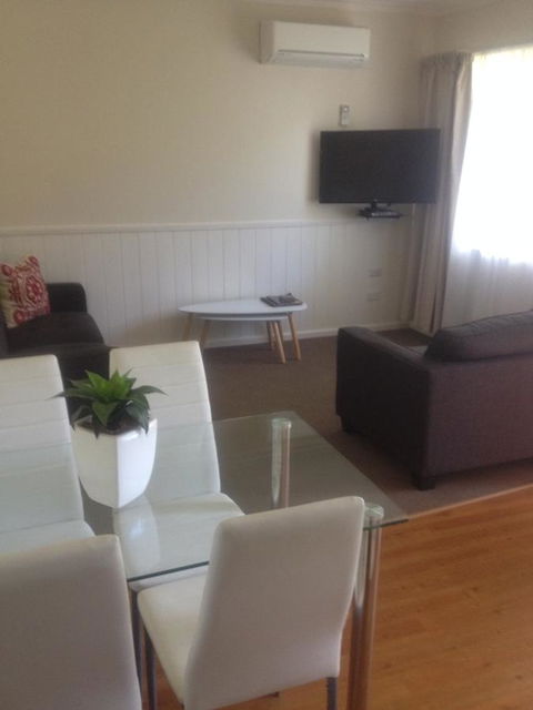 Viewhill Holiday Units - Accommodation BNB 10