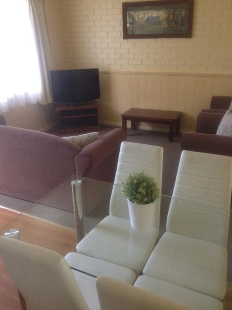 Viewhill Holiday Units - Accommodation BNB 3