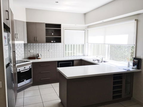 Luxury Abalina Cottages - Accommodation BNB 5