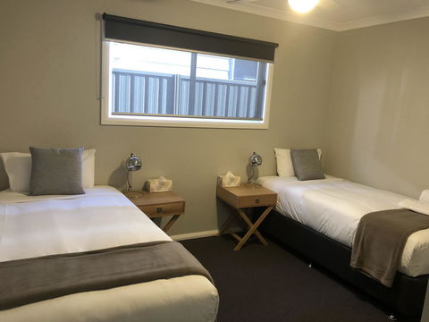 Luxury Abalina Cottages - Accommodation BNB 24