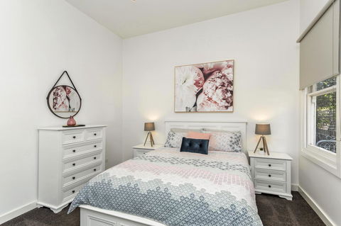 Central Bendigo Cottage, Walk To Everywhere!! - Accommodation BNB 1