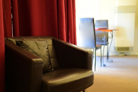 Executive Hideaway - Accommodation BNB 35