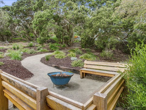 Lansdowne Villa - With Swimming Pool - Accommodation BNB 13